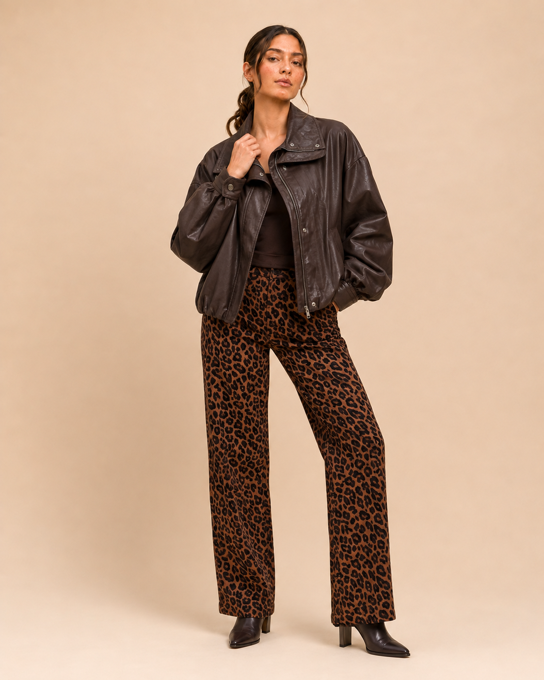 Veste - LINE